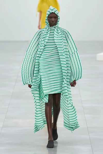 Look 42